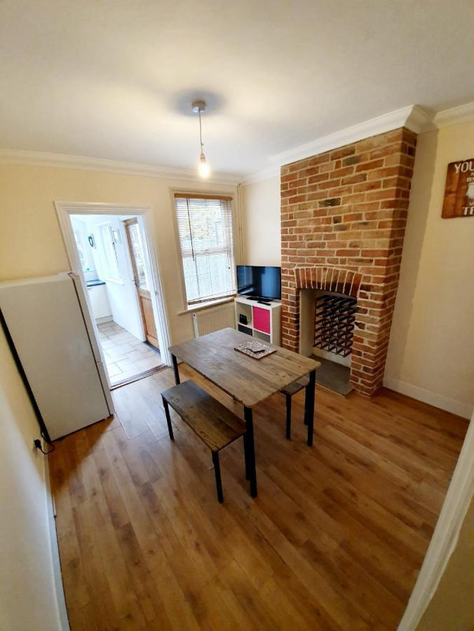 Chelmsford Centre House Apartment Екстериор снимка